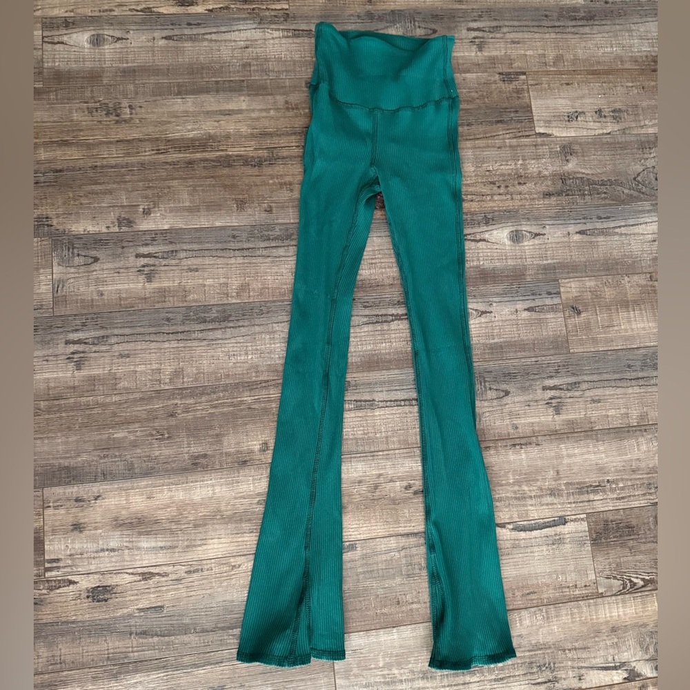Tiger Friday Emerald Green High-Waisted Leggings (Adult XS Short)